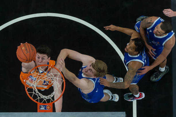 中都延续了 中都延续了