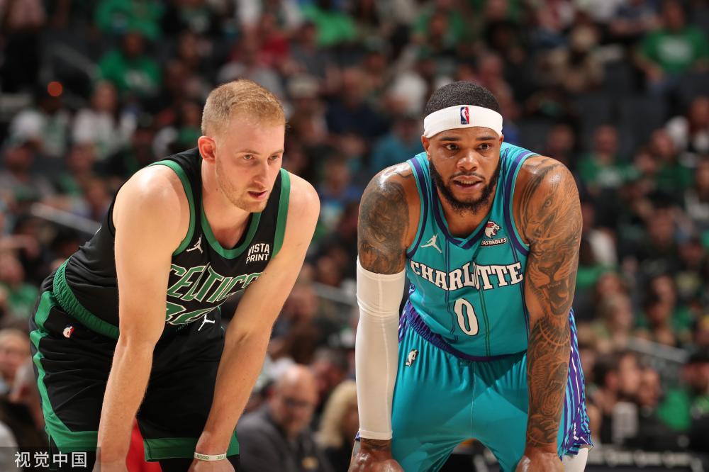 他们更加注 他们更加注