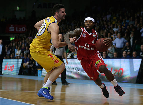 比尼奥和罗 比尼奥和罗